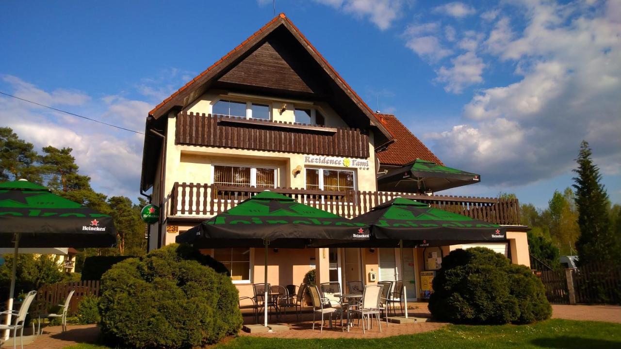 Rezidence Fami Deluxe Design Hotel Stare Splavy Exterior photo